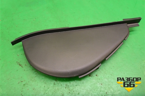 Накладка на торпедо (боковая правая) (96449818) для Chevrolet Epica с 2006г (Эпика)