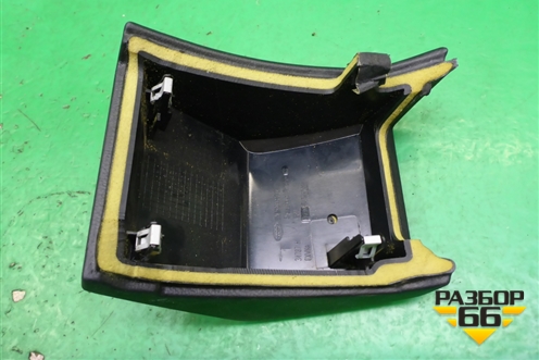 Накладка на торпедо (правая) (FAE500082) для Land Rover Range Rover Sport с 2005-2012г