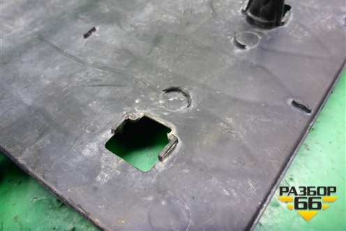 Накладка переднего бампера центральная (98038903) для Citroen C-Elysee с 2013г (С Элизе)