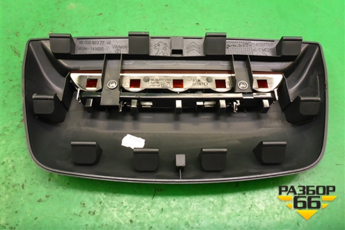 Фонарь задний стоп сигнал (9800282377) для Citroen C-Elysee с 2013г (С Элизе)