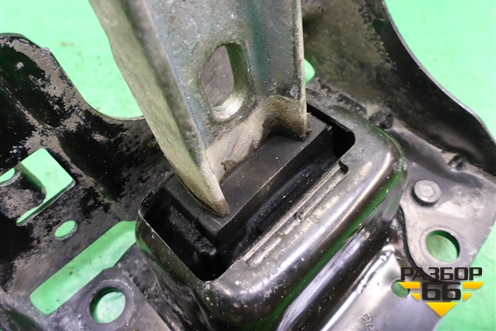 Опора КПП левая (9801521580) для Citroen C-Elysee с 2013г (С Элизе)