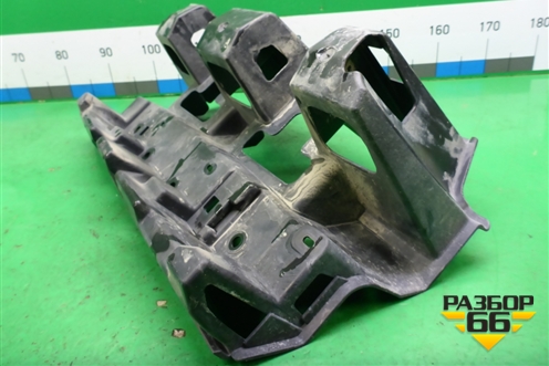 Кронштейн заднего бампера центральный (9676785980) для Citroen C-Elysee с 2013г (С Элизе)