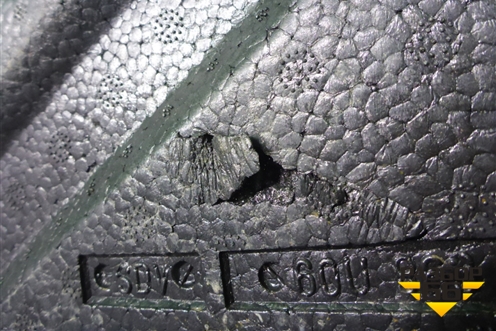 Ящик инструментальный в багажник (60U863957) для Skoda Rapid с 2013г (Рапид)