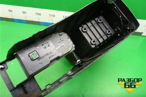 Подлокотник (8011A0837) для Mitsubishi Outlander XL с 2006-2012г (Аутлендер ХЛ)