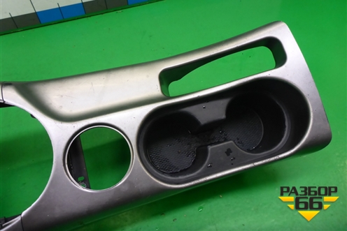 Накладка внутренняя (на консоль) (8011A079) для Mitsubishi Outlander XL с 2006-2012г (Аутлендер ХЛ)