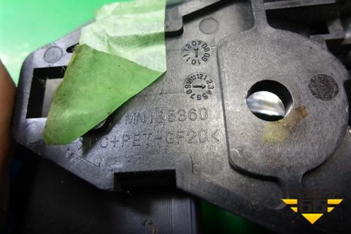 Ручка внутренняя двери передней правой (MN105360) для Mitsubishi Outlander XL с 2006-2012г (Аутлендер ХЛ)