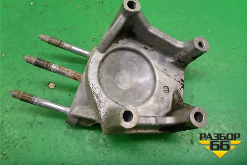 Кронштейн двигателя правый (3.0л 6B31) для Mitsubishi Outlander XL с 2006-2012г (Аутлендер ХЛ)