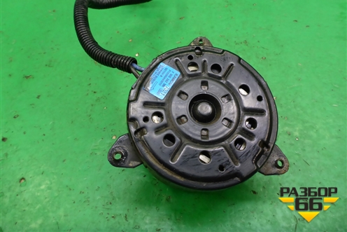 Моторчик вентилятора (F19350A83010) для Mitsubishi Outlander XL с 2006-2012г (Аутлендер ХЛ)