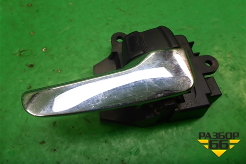 Ручка внутренняя двери задней правой для Mitsubishi Outlander XL с 2006-2012г (Аутлендер ХЛ)