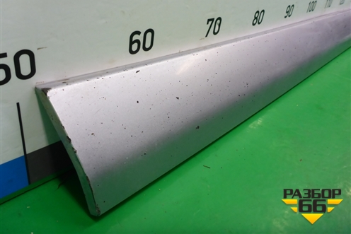 Накладка двери передней левой (5727A029) для Mitsubishi Outlander XL с 2006-2012г (Аутлендер ХЛ)