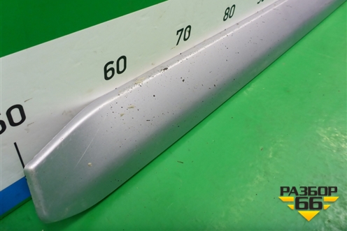 Накладка двери передней правой (5727A030) для Mitsubishi Outlander XL с 2006-2012г (Аутлендер ХЛ)