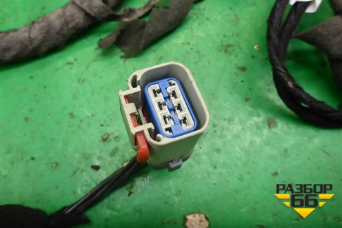 Проводка двери передней правой (AH4214630ABC) для Land Rover Range Rover 3 с 2002-2012г (Вог)