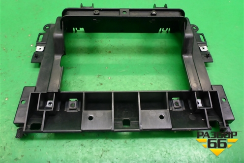 Кронштейн (AH4210B838AB) для Land Rover Range Rover 3 с 2002-2012г (Вог)