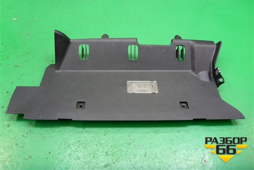 Накладка на торпедо (правая под рулём) (FBS500560XXX) для Land Rover Range Rover 3 с 2002-2012г (Вог)