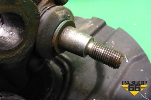 Кулак поворотный передний правый для Land Rover Range Rover 3 с 2002-2012г (Вог)