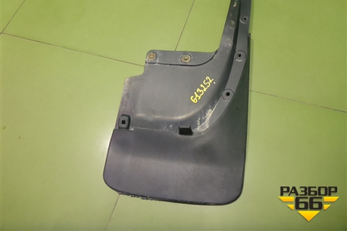 Брызговик задний правый (7662560240) для Toyota Land Cruiser (200) с 2008г (Ленд Крузер)