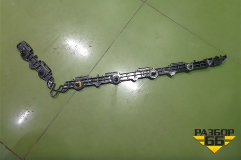 Кронштейн заднего бампера левый (новый дубликат) (5257606110) для Toyota Camry V50 с 2011-2018г (Камри)