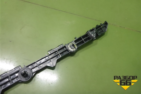 Кронштейн заднего бампера левый (новый дубликат) (5257606110) для Toyota Camry V50 с 2011-2018г (Камри)