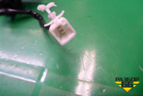 Кнопка открывания багажника (наружняя) для Mitsubishi Outlander XL с 2006-2012г (Аутлендер ХЛ)