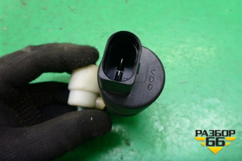 Насос омывателя (3043125) для Mitsubishi Outlander XL с 2006-2012г (Аутлендер ХЛ)