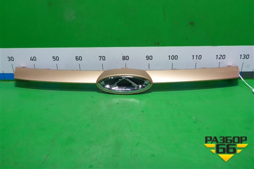 Накладка на решетку радиатора (602004152AA) для Chery Arrizo 8 с 2022г (Арризо 8)