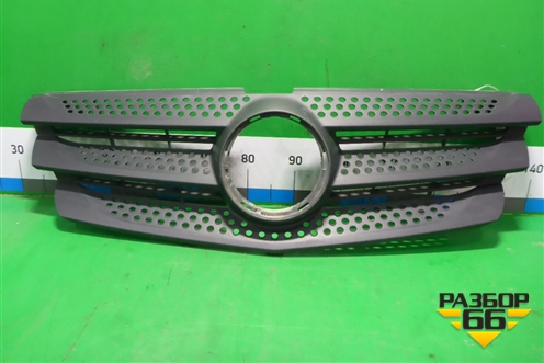 Решетка радиатора (A4478804700) для Mercedes Benz V-Klass Vito/Viano W 447 с 2014г (В Вито/Виано)