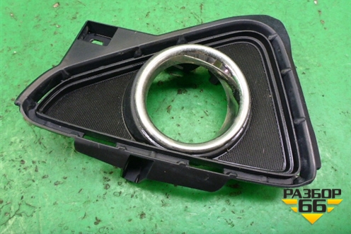 Накладка ПТФ левая (после 2015г) (5204042050) для Toyota Rav-4 с 2012-2019г (Рав 4)