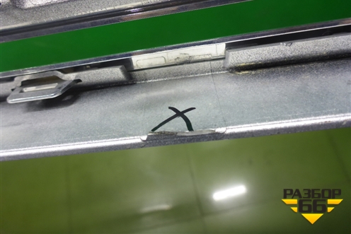 Накладка на решетку радиатора (A1678886200) для Mercedes Benz GLE-Klass V167 с 2018г (ГЛЕ)