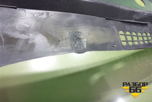 Решетка стеклоочистителей (60U819415) для Skoda Rapid с 2013г (Рапид)