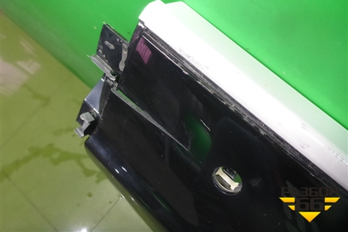 Накладка заднего бампера правая (Superior под парктроник) (PZ32260058) для Lexus LX-570 с 2015г (ЛХ)