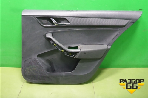 Обшивка двери задней правой под электрику (60U867024) для Skoda Rapid с 2013г (Рапид)