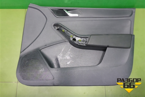 Обшивка двери передней правой под электрику (60U867014C) для Skoda Rapid с 2013г (Рапид)