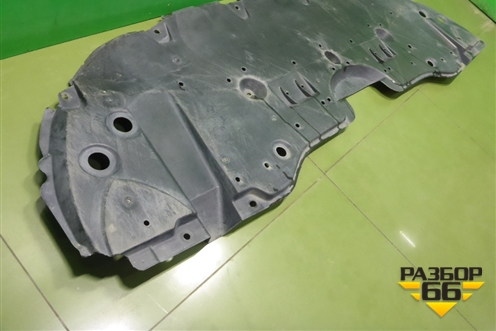 Пыльник переднего бампера центральный (5144133221) для Toyota Camry V70 с 2017г (Камри)