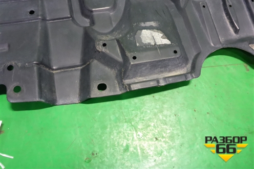 Пыльник двигателя (правый) (5144206260) для Toyota Camry V50 с 2011-2018г (Камри)