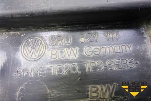 Пыльник переднего крыла левого (6RU821111) для Volkswagen Polo (седан) с 2010г (Поло)