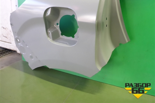 Боковина кузова правая (новая) (760222198R) для VAZ XRAY с 2016г (Хрэй)