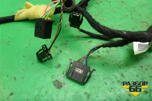 Проводка двери задней правой (3U0971162H) для Skoda Superb с 2001-2008г (Суперб)