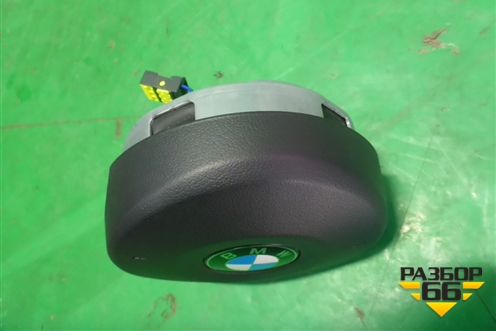 Подушка безопасности в рулевое колесо (мульти руль) (307583391N77 33784579703) для BMW 1-серия F20/F21 с 2011г