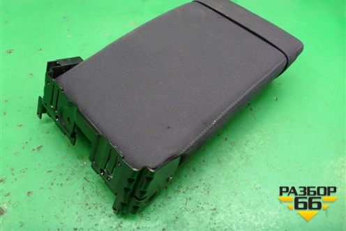 Подлокотник (задний) для Skoda Superb с 2001-2008г (Суперб)