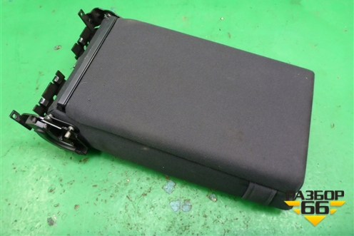 Подлокотник (задний) для Skoda Superb с 2001-2008г (Суперб)