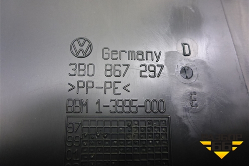 Обшивка стойки центральная нижняя левая (3B0867297) для Skoda Superb с 2001-2008г (Суперб)