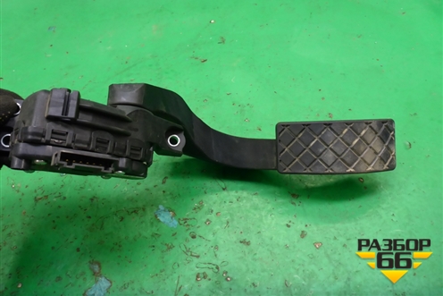 Педаль газа электронная (8D1721523E) для Skoda Superb с 2001-2008г (Суперб)