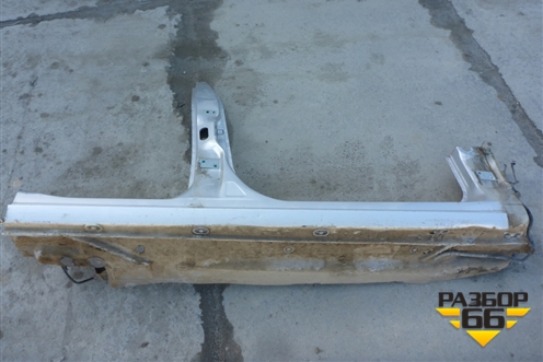 Порог со стойкой правый для Skoda Superb с 2001-2008г (Суперб)