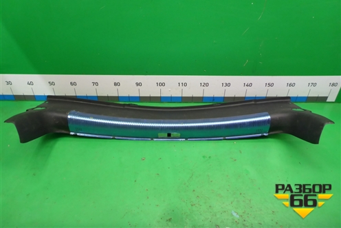 Обшивка багажника на заднюю панель (3B5863459H) для Skoda Superb с 2001-2008г (Суперб)