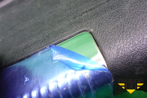 Обшивка багажника на заднюю панель (3B5863459H) для Skoda Superb с 2001-2008г (Суперб)