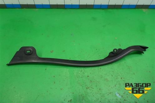 Обшивка стойки задняя нижняя правая (3U0867768B) для Skoda Superb с 2001-2008г (Суперб)