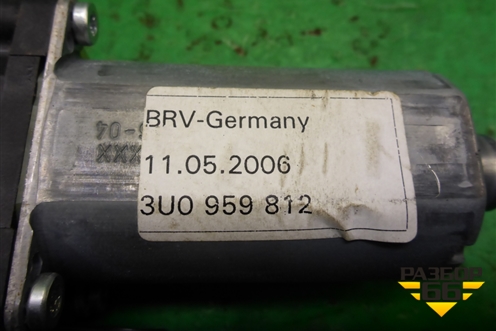 Моторчик стеклоподъёмника задний правый (3U0959812) для Skoda Superb с 2001-2008г (Суперб)