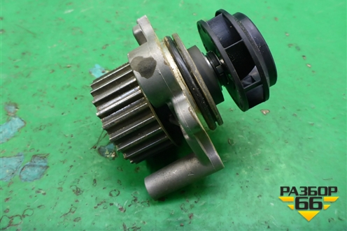 Насос водяной помпа (1.8л AWT) (06A121031C) для Skoda Superb с 2001-2008г (Суперб)