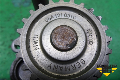 Насос водяной помпа (1.8л AWT) (06A121031C) для Skoda Superb с 2001-2008г (Суперб)