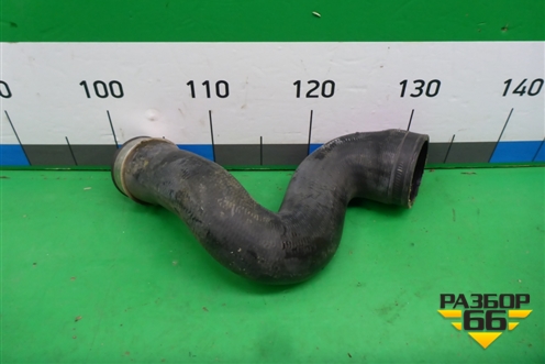 Патрубок интеркулера резиновый для Skoda Superb с 2001-2008г (Суперб)